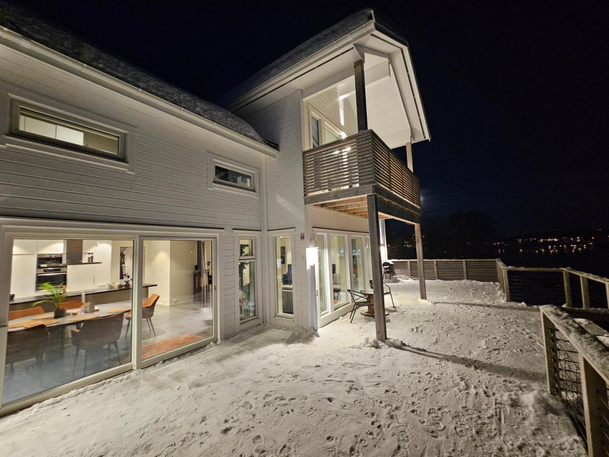 Kaldfjord Sea House Villa Тромсьо Екстериор снимка